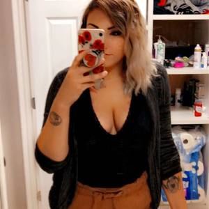 Meet your Posher, Alyssa